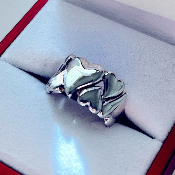 🍀 Heart Ring Band Size 7 Sterling Silver Ring - Picture 1 of 7